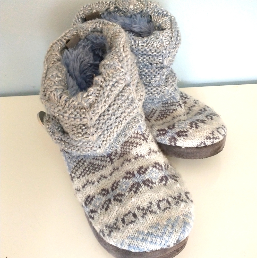 Muk Luk Slippers